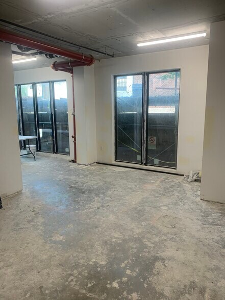Primary Photo Of 286 Rider Ave, Bronx Apartments For Lease