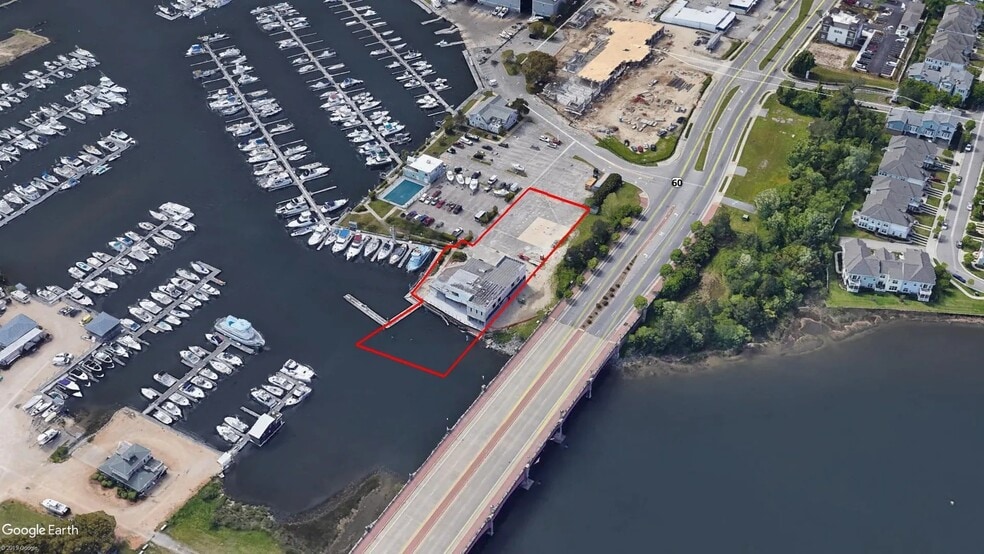 More Photos Of 8180 Shore Dr, Norfolk Marina For Sale