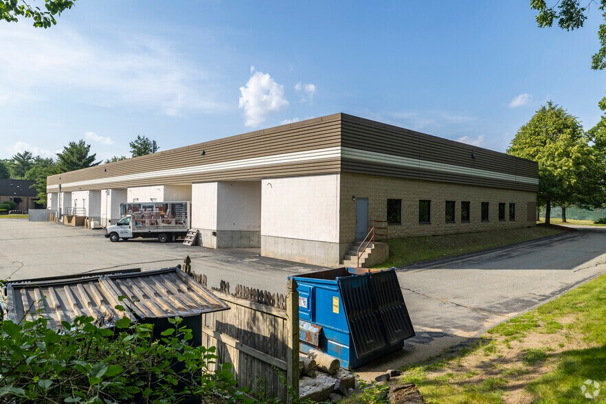 More Photos Of 160 Ayer Rd, Littleton Light Distribution For Lease