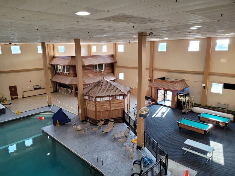 More Photos Of 740 Central St, Millinocket Hotel For Sale