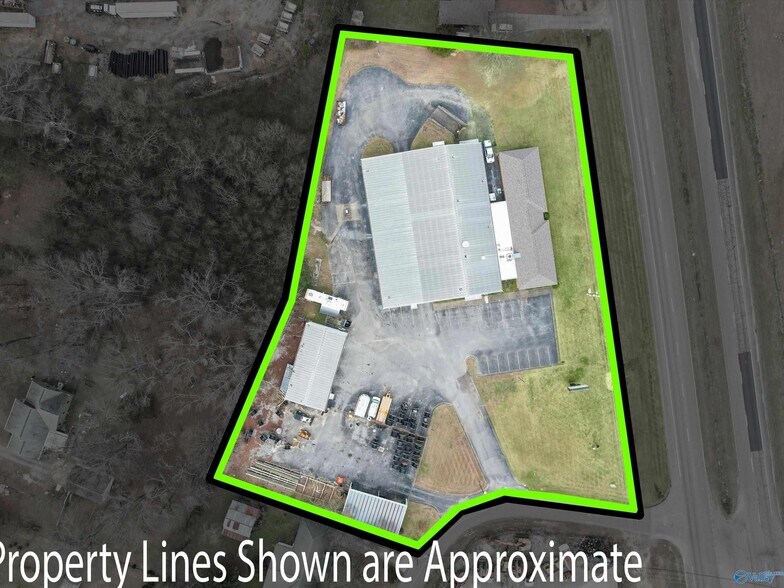 More Photos Of 540 S Brindlee Mountain Pky, Arab Flex For Sale