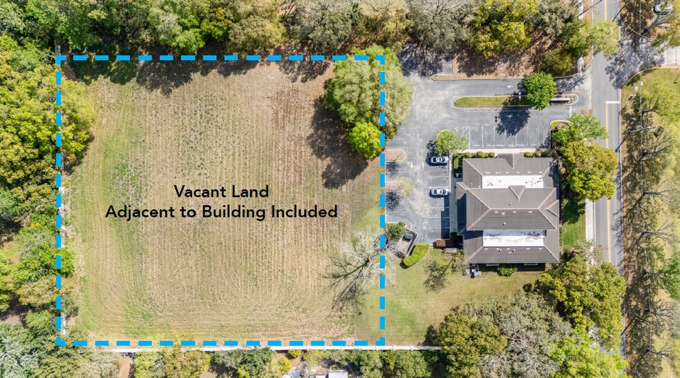 More Photos Of 465 Warren Ave, Longwood Office For Lease