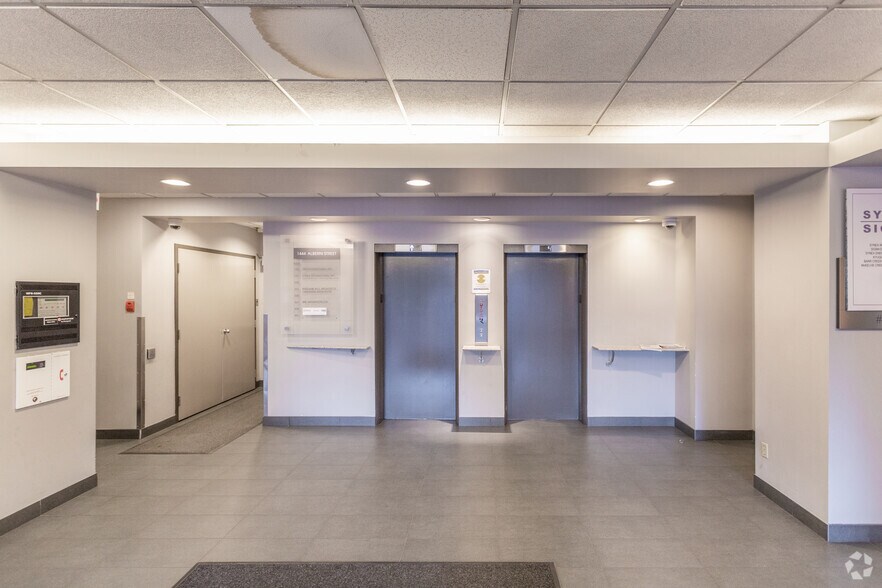 More Photos Of 1444 Alberni St, Vancouver Office For Lease