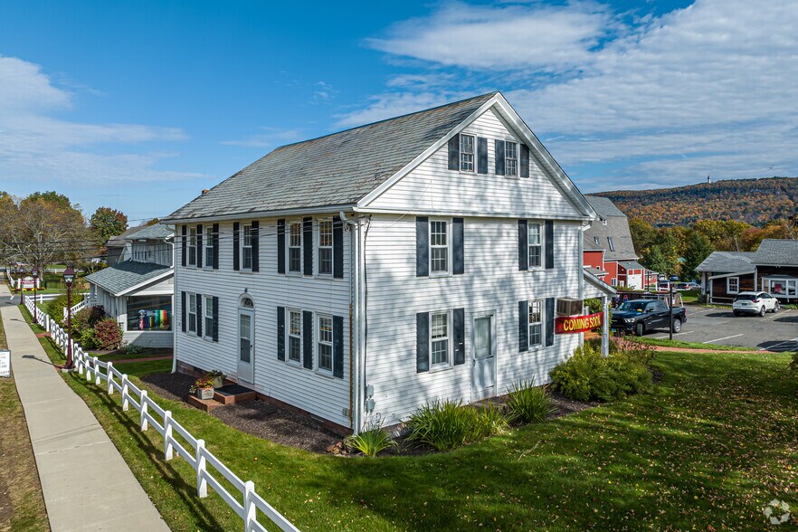 More Photos Of 120-152 Simsbury Rd, Avon Unknown For Lease