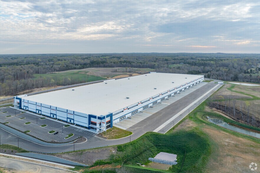More Photos Of 2400 Old Beatty Ford Rd, China Grove Distribution For Lease