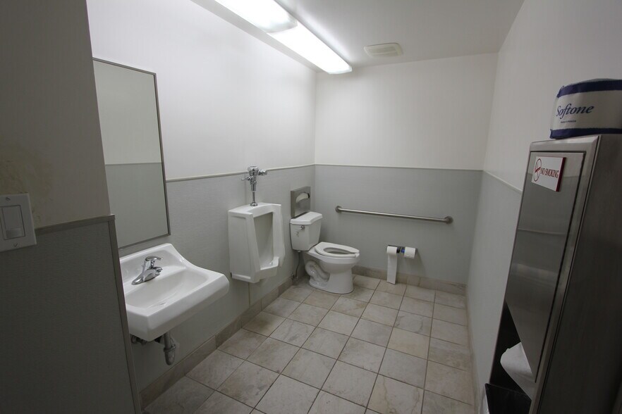 More Photos Of 701 Southampton Rd, Benicia Medical For Sale