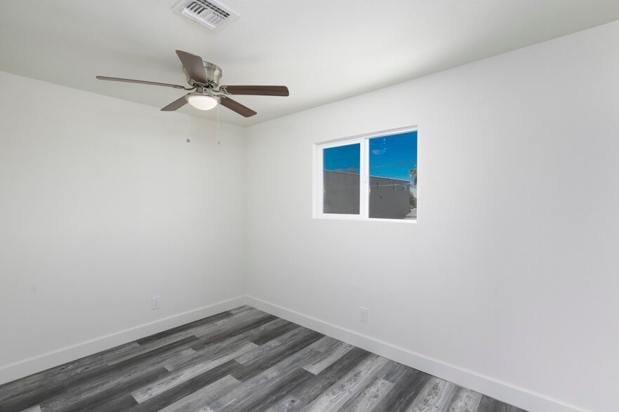 More Photos Of 1800 S Kofa Ave, Parker Apartments For Sale