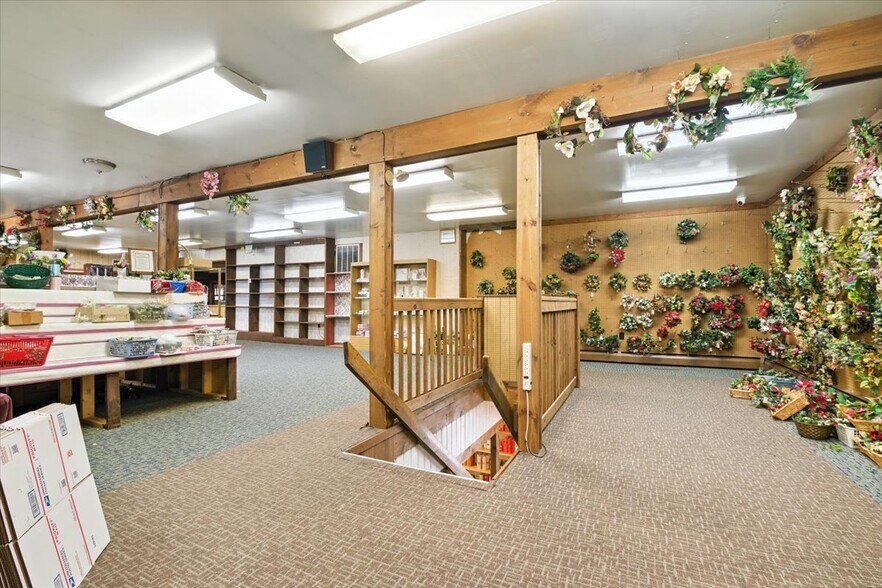 More Photos Of 1993 Milford Rd, East Stroudsburg Freestanding For Lease