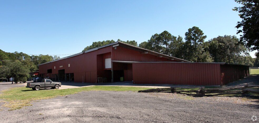 More Photos Of 239 Jones Rd, Jacksonville Warehouse For Lease