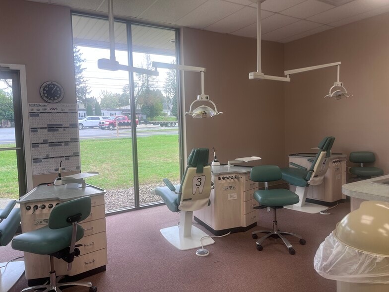 More Photos Of 871 W King St, Shippensburg Office For Lease