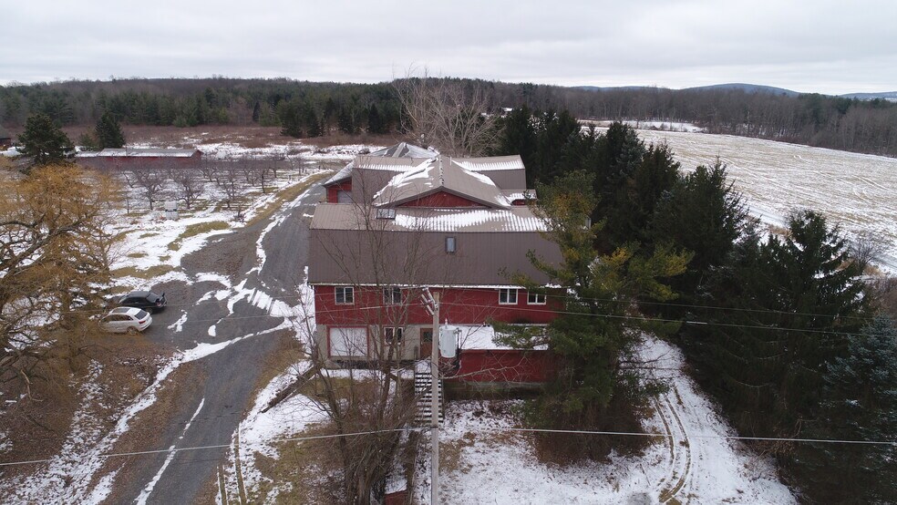 More Photos Of 303 Gunderman Rd, Spencer Manufacturing For Sale