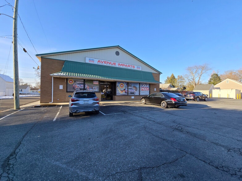 Primary Photo Of 100 N Railroad Ave, Wyoming General Retail For Lease