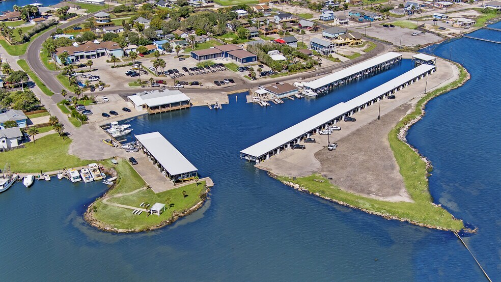 More Photos Of 4242 Laguna Shores Rd, Corpus Christi Marina For Lease