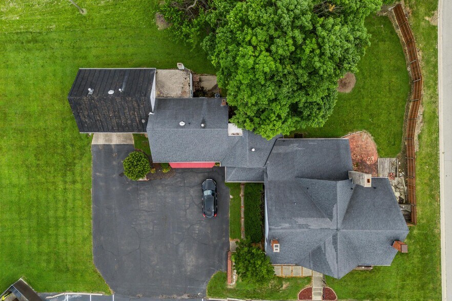 More Photos Of 1107 Rombach Ave, Wilmington Flex For Sale