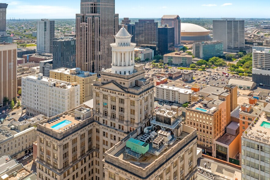 More Photos Of 812 Gravier St, New Orleans Apartments For Lease