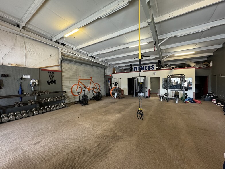 More Photos Of 540 S Highway 27, Clermont Flex For Lease