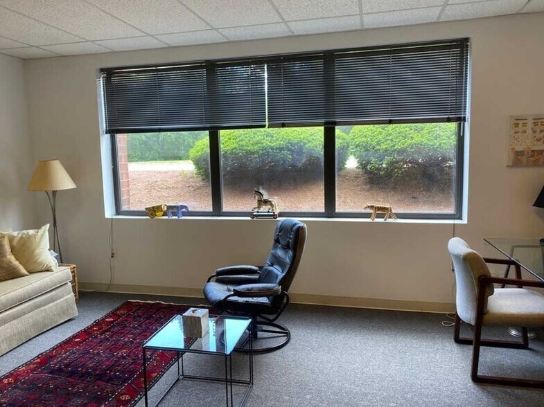 More Photos Of 319 Littleton Rd, Westford Office For Lease