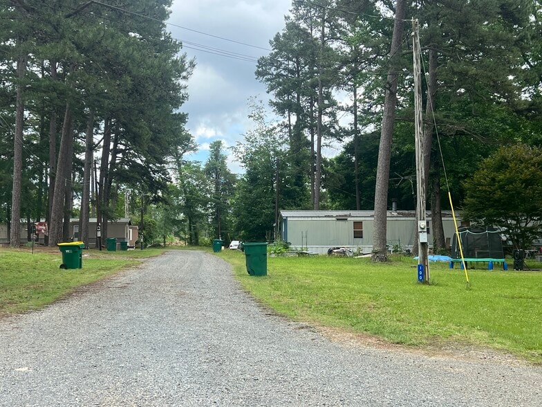 Primary Photo Of 100 San Carlos Dr, Salisbury Manufactured Housing Mobile Home Park For Sale