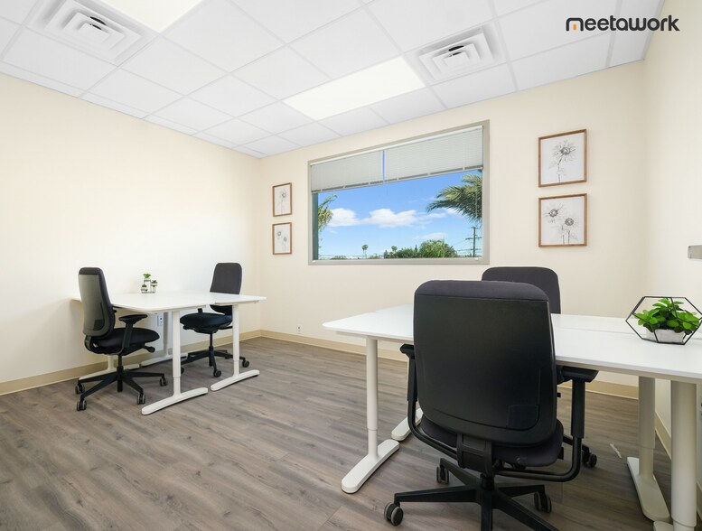 More Photos Of 2181 S Atlantic Blvd, Commerce Office For Lease