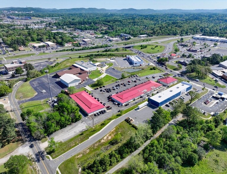 More Photos Of , Hot Springs General Retail For Sale