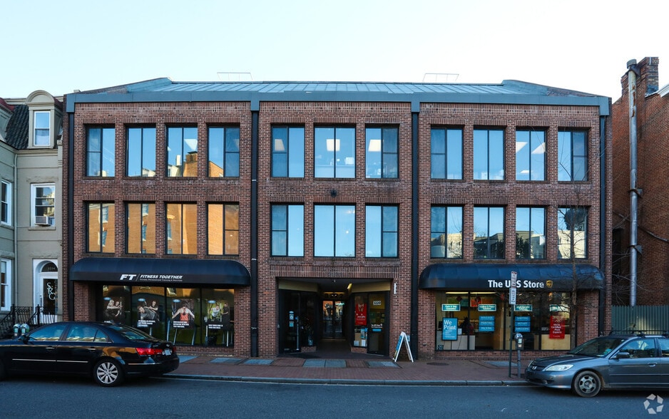 Primary Photo Of 3222 N St NW, Washington Office Residential For Lease