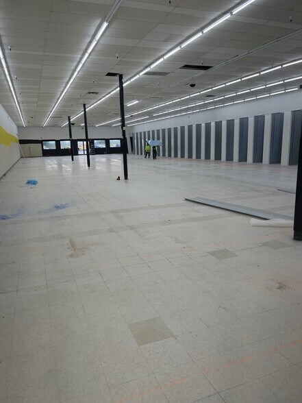 More Photos Of 4892 Okeechobee Rd, Fort Pierce Self Storage For Lease