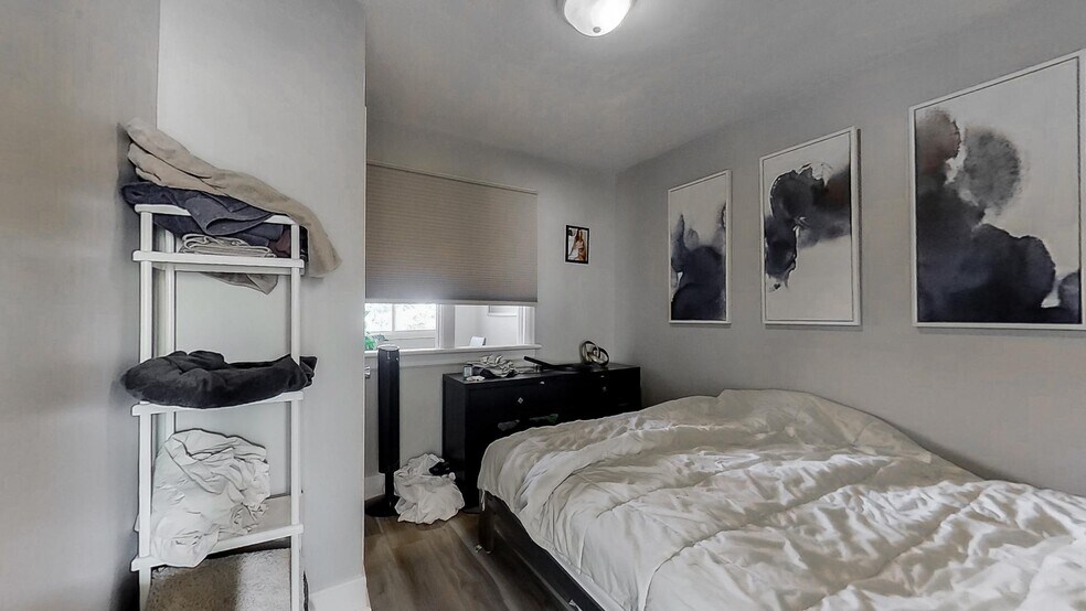 More Photos Of 358 Cartier Av, Sudbury Apartments For Sale