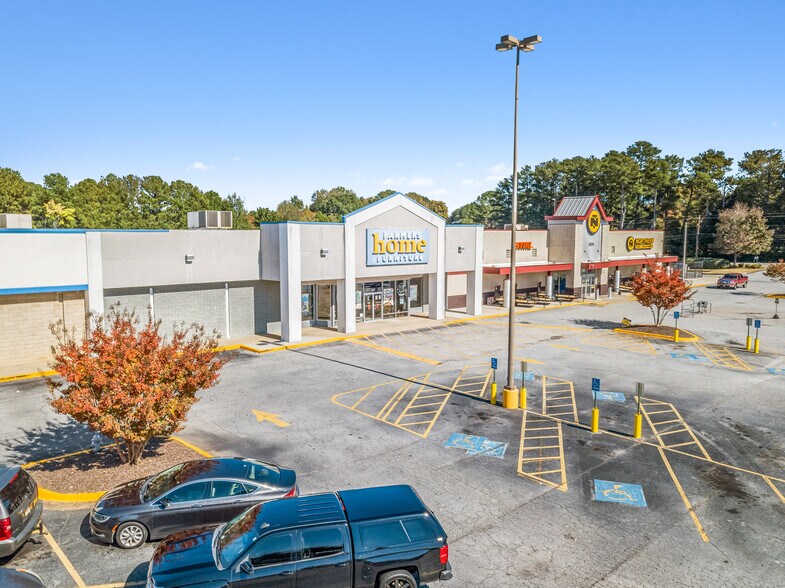 More Photos Of 3797-3879 Highway 138, Stockbridge Unknown For Lease