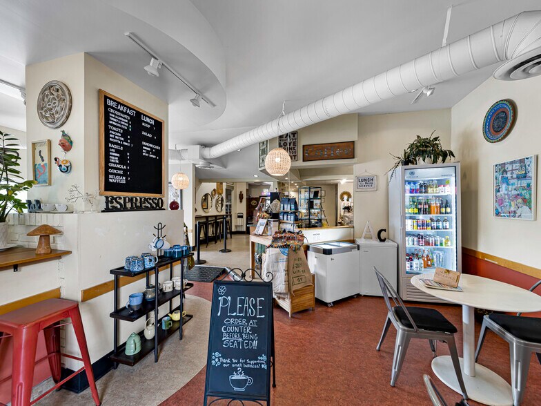 More Photos Of 4615 Stone Mountain Hwy, Lilburn Freestanding For Sale