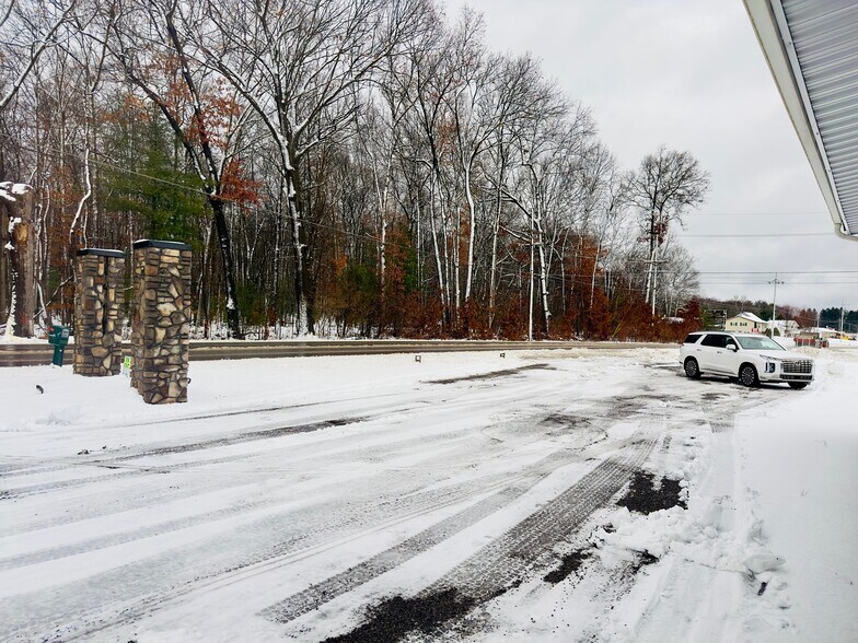 More Photos Of 22984 PA-66, Shippenville Office For Lease