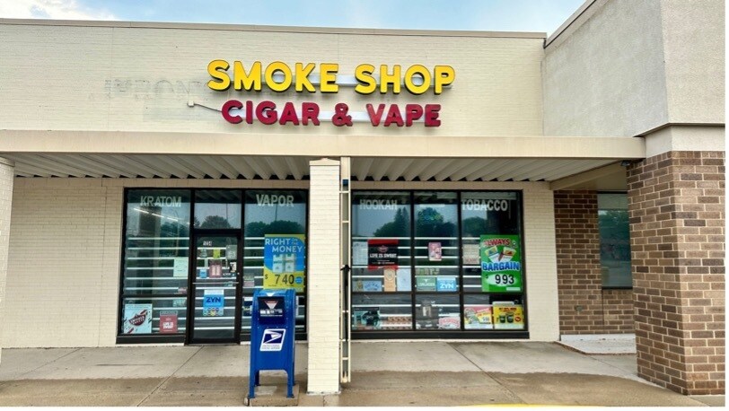 More Photos Of 1230 State St N, Waseca Storefront For Lease