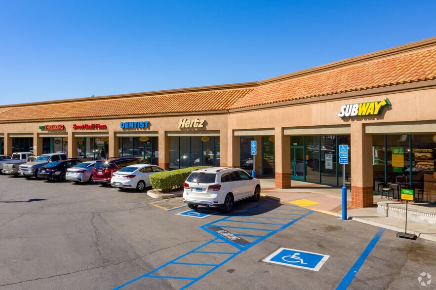 More Photos Of 1155-1245 Huntington Dr, Duarte Unknown For Lease