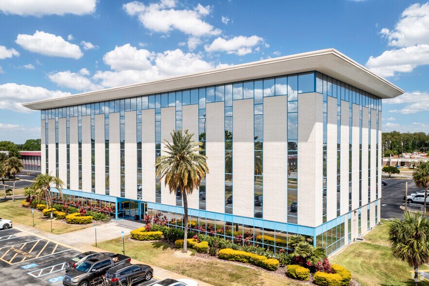 More Photos Of 1707 Orlando Central Pky, Orlando Office For Lease