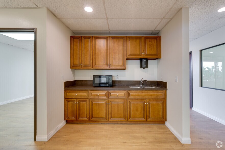 More Photos Of 3360 Flair Dr, El Monte Unknown For Lease