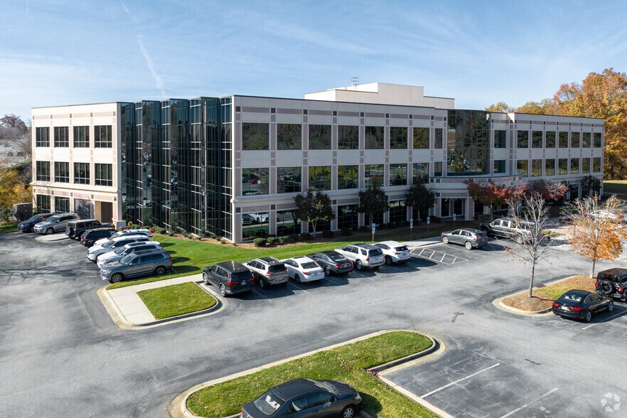 More Photos Of 701 Green Valley Rd, Greensboro Coworking Space