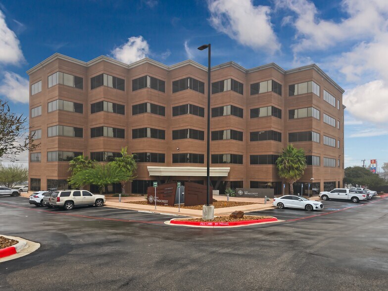 More Photos Of 8940 Fourwinds Dr, San Antonio Coworking Space