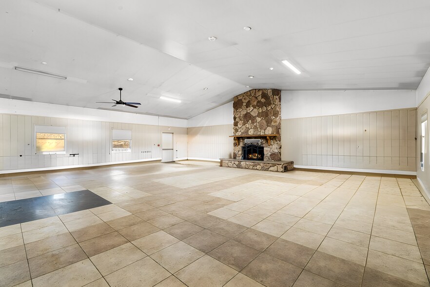 More Photos Of 2500 Cold Springs Rd, Prescott Lodge Meeting Hall For Sale