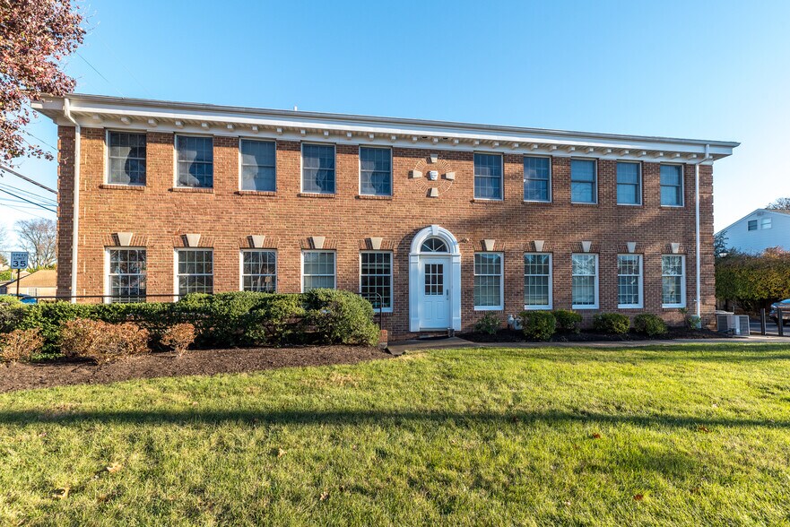 Primary Photo Of 600 E Main St, Lansdale Office Residential For Sale