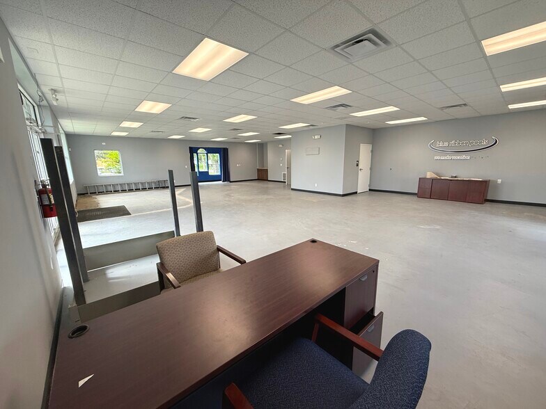 More Photos Of 3670 S Ridgewood Ave, Port Orange Freestanding For Lease