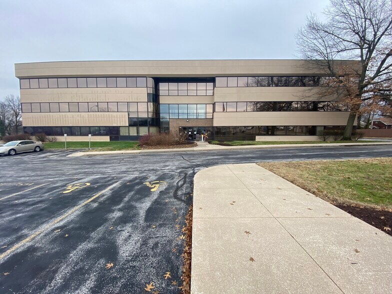 More Photos Of 620 S Glenstone Ave, Springfield Office For Sale