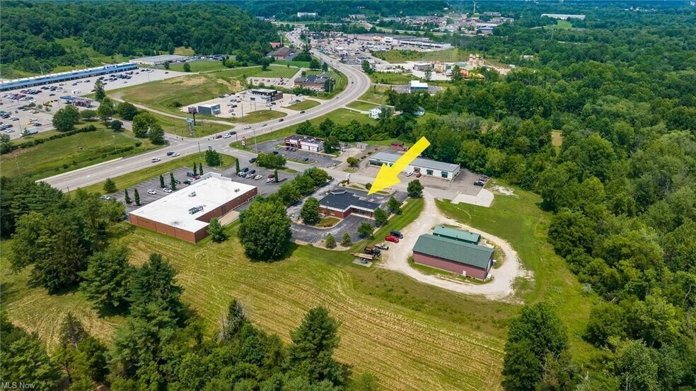 More Photos Of 61246 Southgate Rd, Cambridge Medical For Sale