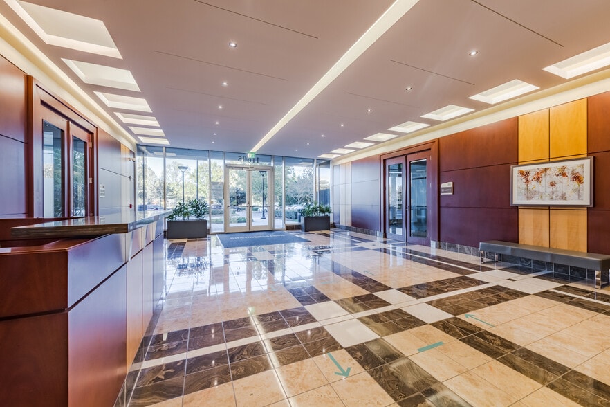 More Photos Of 11605 Haynes Bridge Rd, Alpharetta Office For Lease