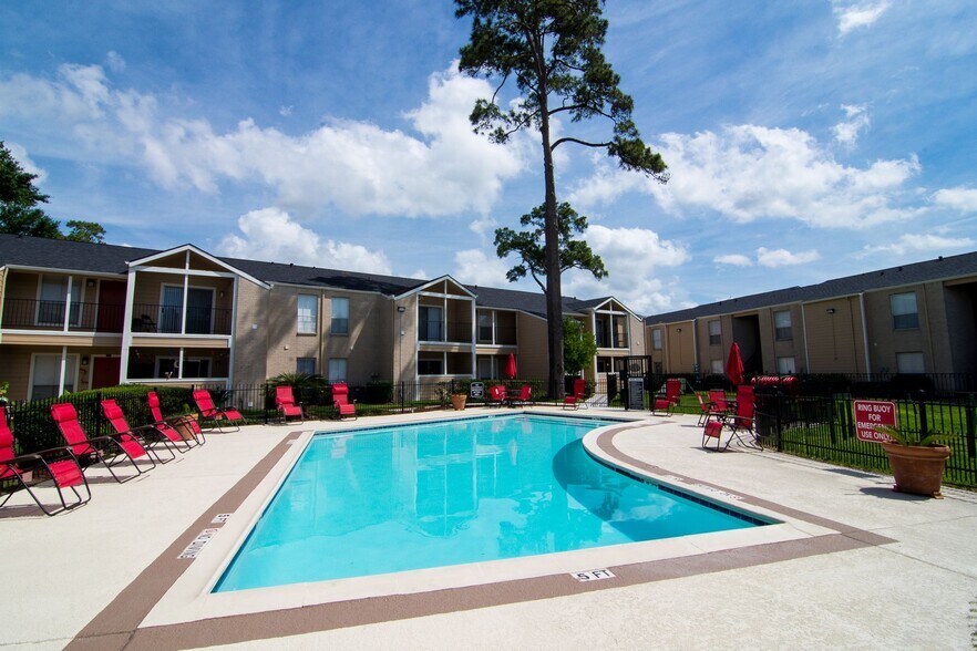 More Photos Of 424 S Bender Hollow, Humble Apartments For Sale