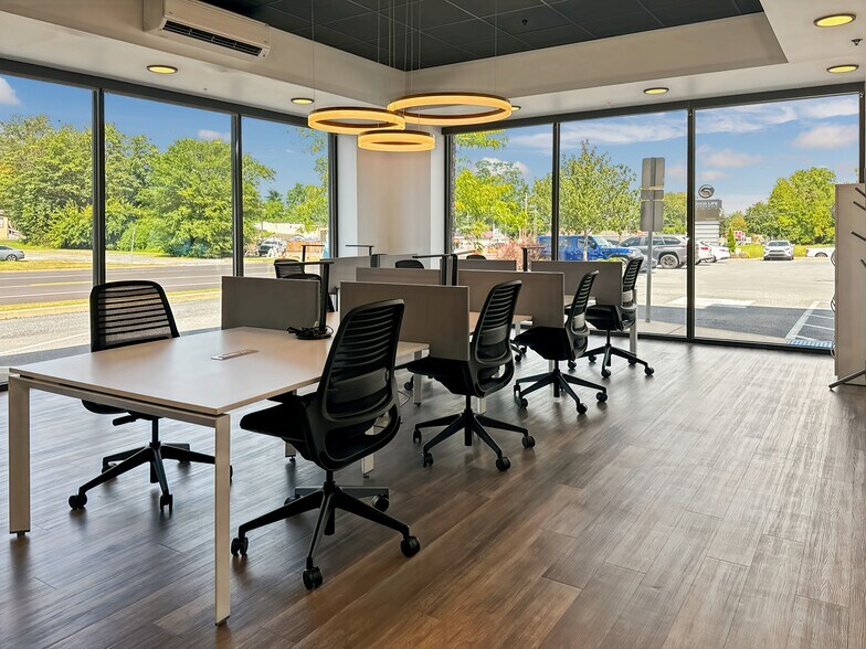 More Photos Of 2395 Lancaster Pike, Reading Coworking Space