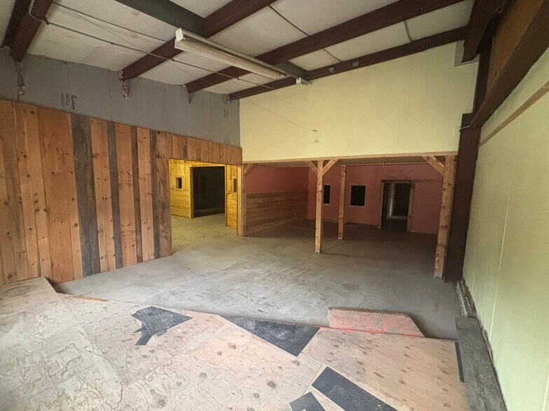 More Photos Of 477 Washington Junction Rd, Hancock Manufacturing For Lease