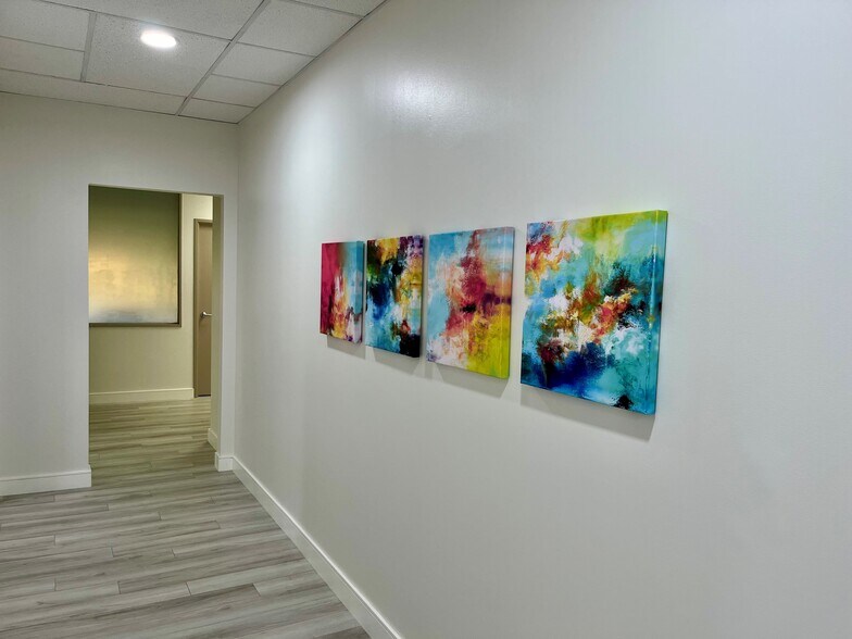 More Photos Of 4930 Campus Dr, Newport Beach Office Residential For Lease