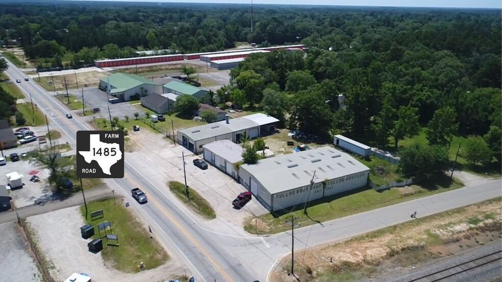 More Photos Of 23210 FM 1485, New Caney Service For Sale