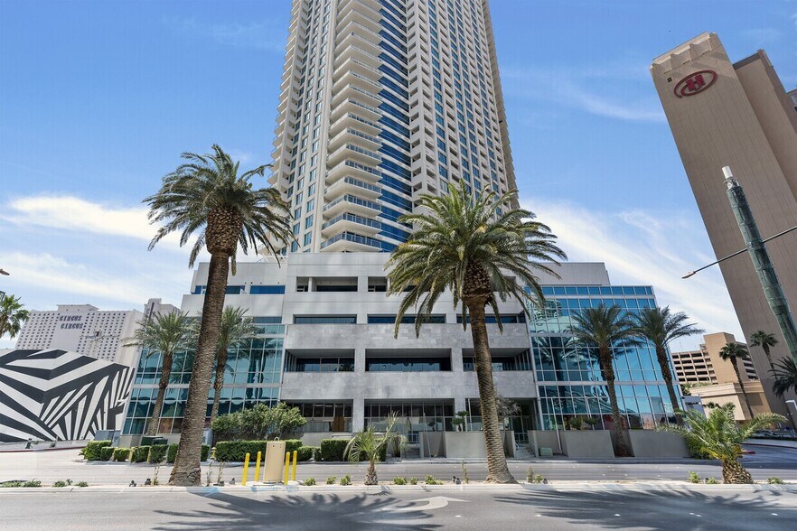 More Photos Of 2700 Las Vegas Blvd, Las Vegas Apartments For Sale