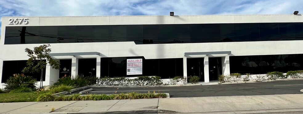 More Photos Of 2675 Junipero Ave, Signal Hill Warehouse For Lease
