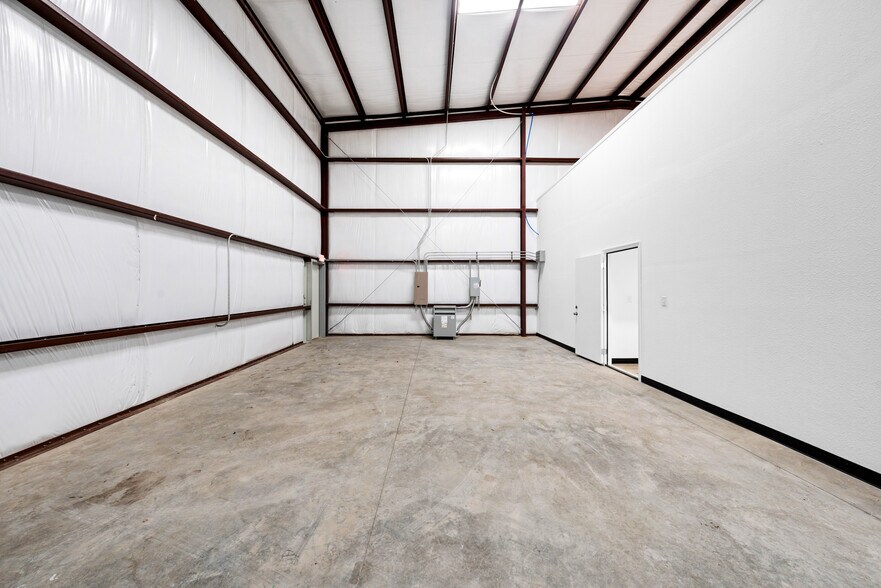 More Photos Of 1400 S State Hwy 78, Farmersville Industrial For Lease